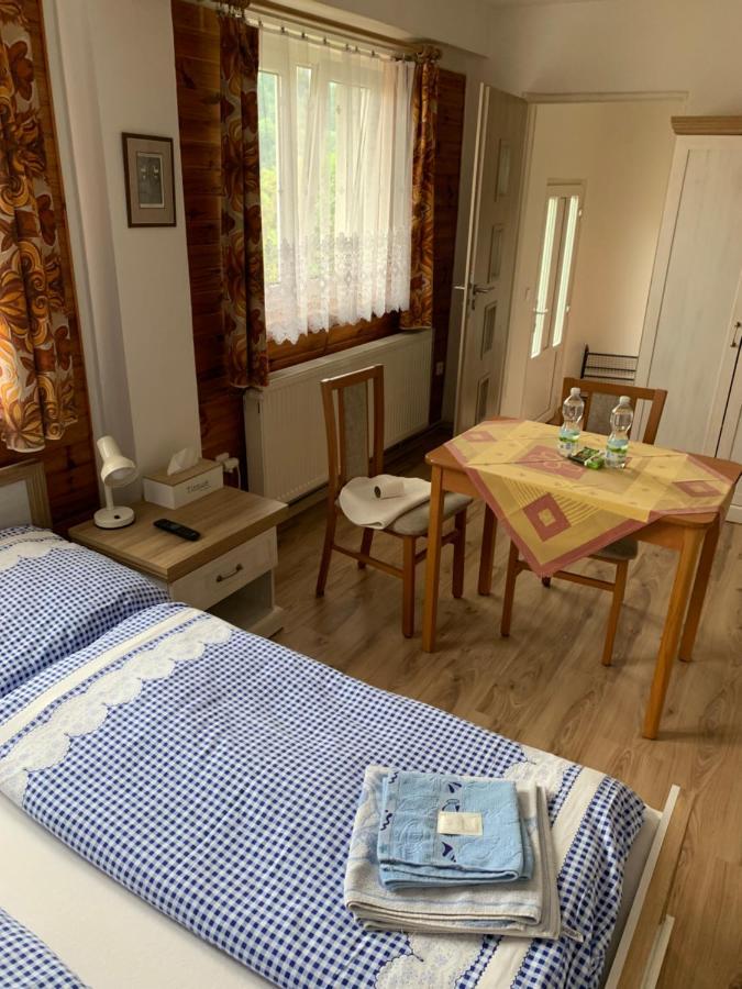 Apartamento Privat Zelezny Brod Exterior foto